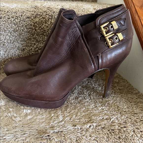 Vince Camuto Brown Leather Ankle Booties - Picture 2 of 7